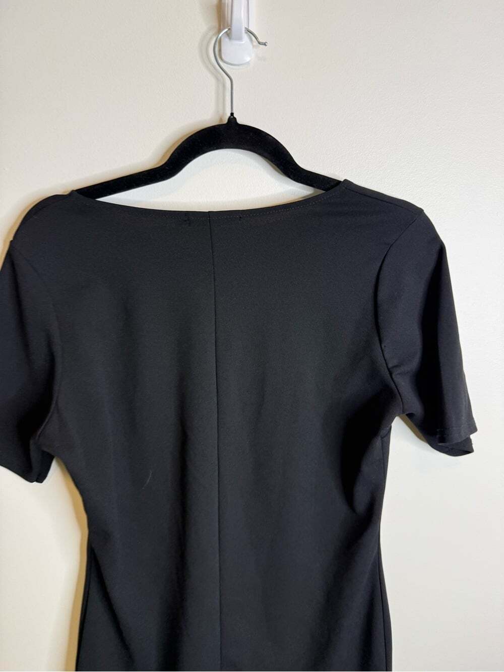Boohoo Black Short Sleeve Ruffle-Hem Mini Dress size 12 - Picture 5 of 6
